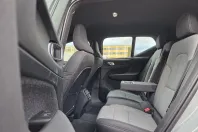 Volvo XC40 din 2025 cu 26 km - oferta VOL187499 - foto 9