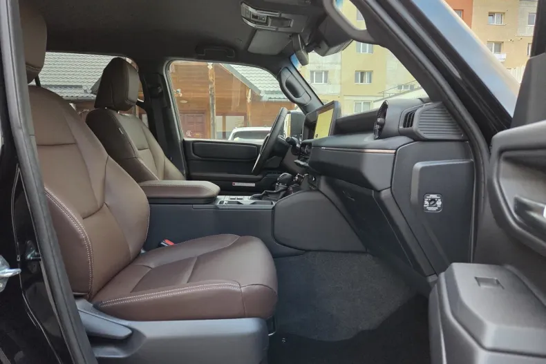 Toyota Land Cruiser 250 din 2024 cu 26 km - oferta TOY187501 - foto 13