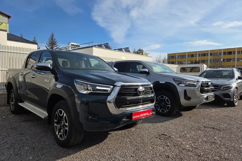 Toyota Hilux din 2025 cu 17 km - oferta TOY187502 - foto 1
