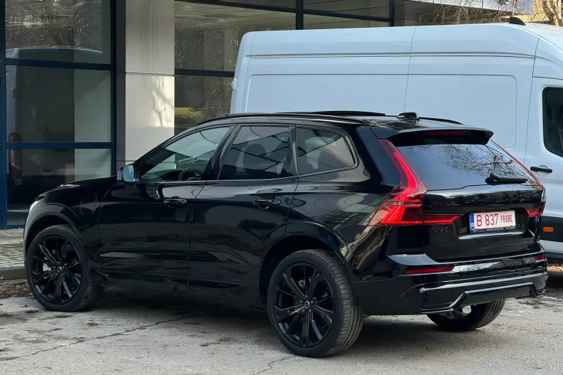 Volvo XC60 din 2025 cu 2.800 km - oferta VOL187508 - foto 6