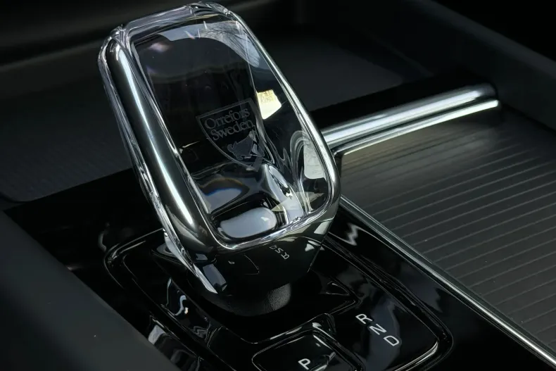 Volvo XC60 din 2025 cu 2.800 km - oferta VOL187508 - foto 24