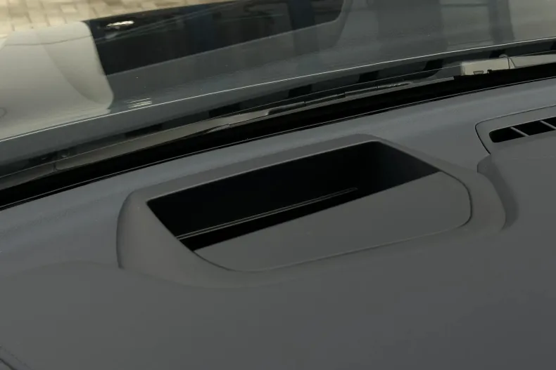 Volvo XC60 din 2025 cu 2.800 km - oferta VOL187508 - foto 38