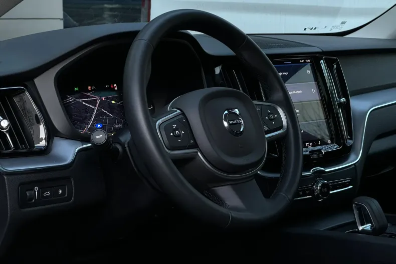 Volvo XC60 din 2021 cu 81.000 km - oferta VOL187509 - foto 17