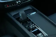 Volvo XC60 din 2021 cu 81.000 km - oferta VOL187509 - foto 21