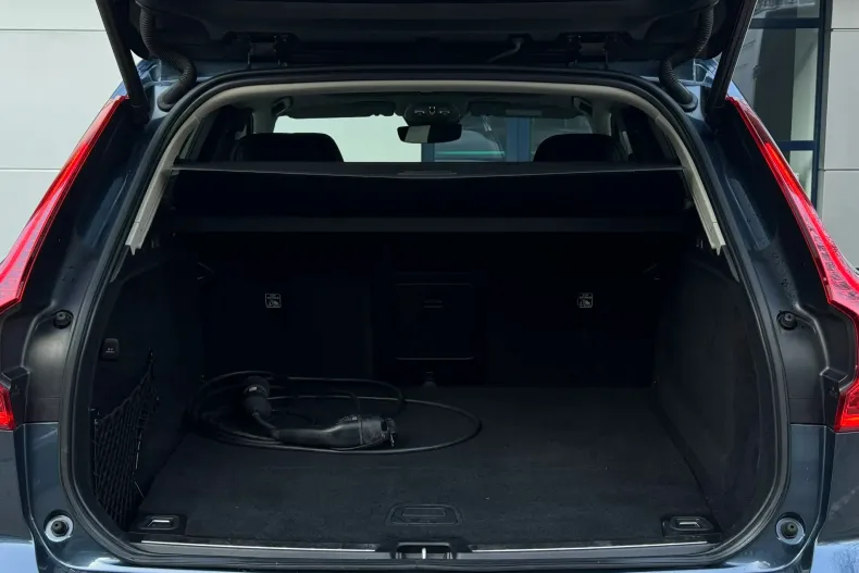 Volvo XC60 din 2021 cu 81.000 km - oferta VOL187509 - foto 32