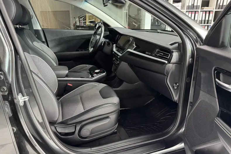 Kia Niro din 2022 cu 54.145 km - oferta KIA187516 - foto 10