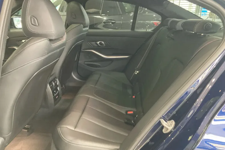 BMW M3 (Modele M) din 2024 cu 10.600 km - oferta BMW187518 - foto 17