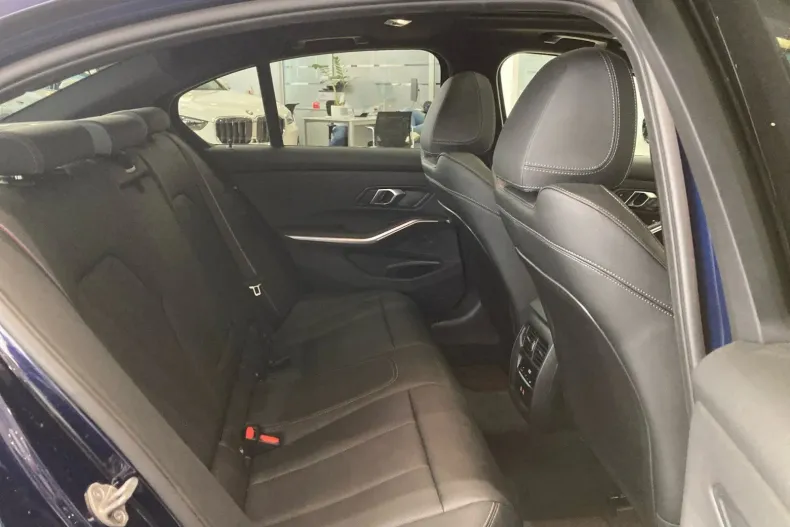 BMW M3 (Modele M) din 2024 cu 10.600 km - oferta BMW187518 - foto 18