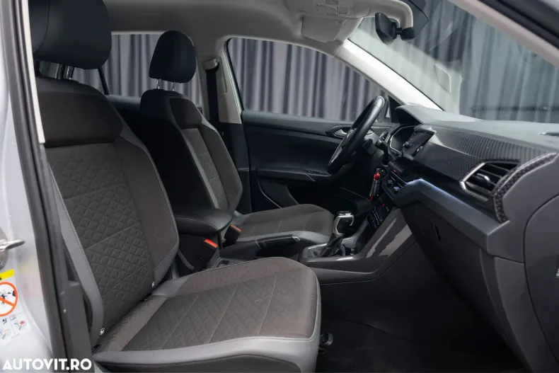 Volkswagen T-Cross din 2022 cu 70.000 km - oferta VOL187519 - foto 32