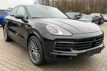 Porsche Cayenne din 2022 - oferta POR187528