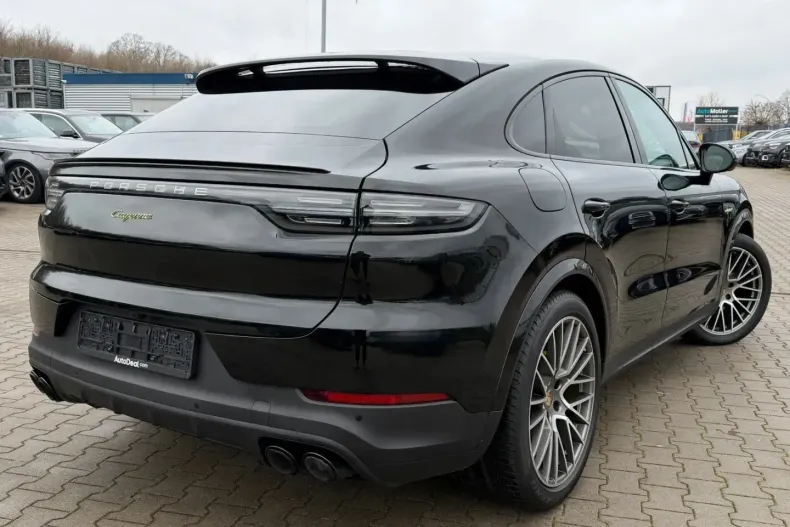 Porsche Cayenne din 2022 cu 58.094 km - oferta POR187528 - foto 4