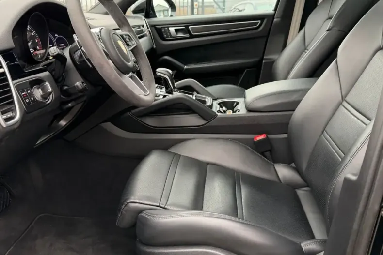 Porsche Cayenne din 2022 cu 58.094 km - oferta POR187528 - foto 10