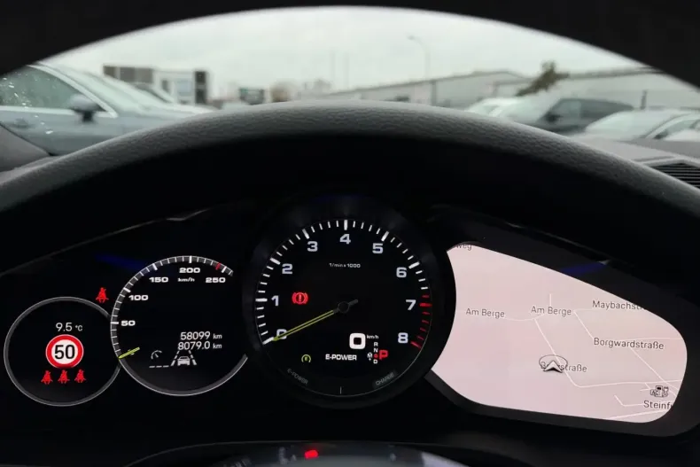 Porsche Cayenne din 2022 cu 58.094 km - oferta POR187528 - foto 19