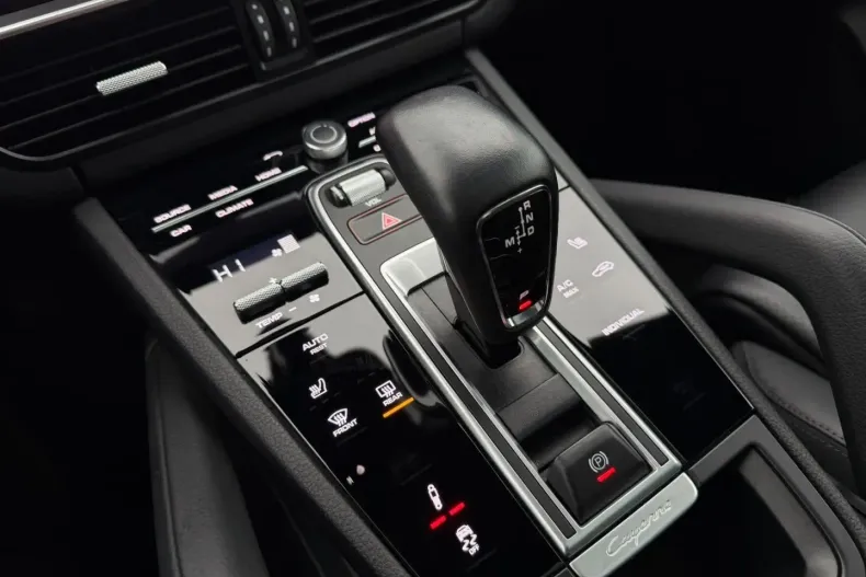 Porsche Cayenne din 2022 cu 58.094 km - oferta POR187528 - foto 26