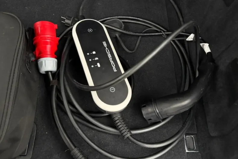 Porsche Cayenne din 2022 cu 58.094 km - oferta POR187528 - foto 35