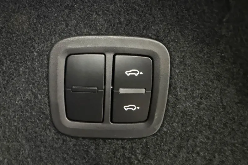 Porsche Cayenne din 2022 cu 58.094 km - oferta POR187528 - foto 37