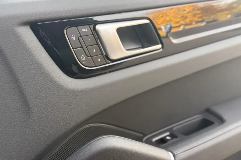 Porsche Cayenne din 2022 cu 54.990 km - oferta POR187530 - foto 32