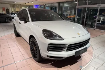 Porsche Cayenne din 2022 - oferta POR187534