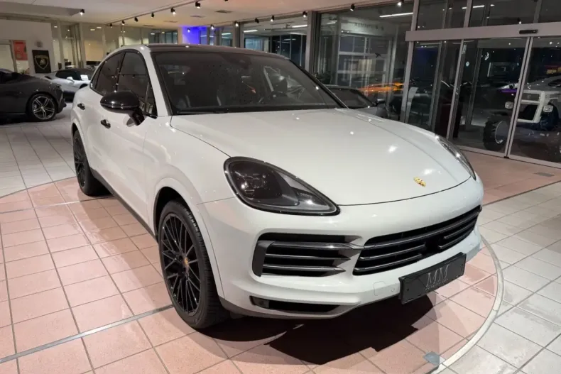 Porsche Cayenne din 2022 cu 51.321 km - oferta POR187534 - foto 1