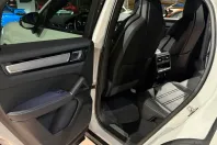 Porsche Cayenne din 2022 cu 51.321 km - oferta POR187534 - foto 20