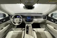 Volvo XC60 din 2022 cu 107.701 km - oferta VOL187537 - foto 7