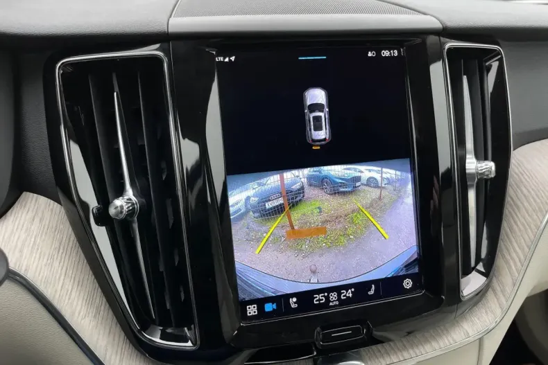 Volvo XC60 din 2022 cu 107.701 km - oferta VOL187537 - foto 14