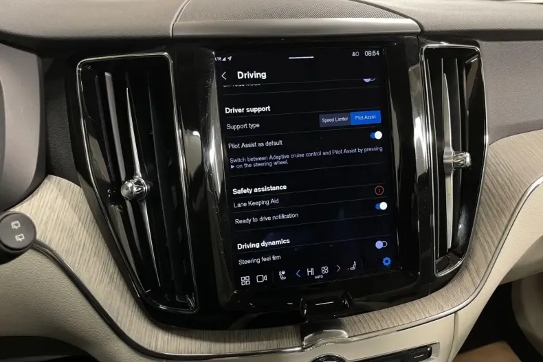 Volvo XC60 din 2022 cu 107.701 km - oferta VOL187537 - foto 17