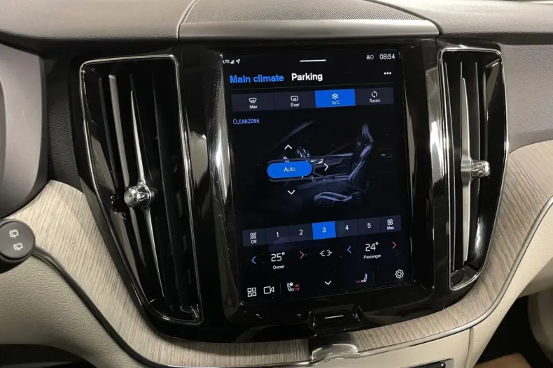 Volvo XC60 din 2022 cu 107.701 km - oferta VOL187537 - foto 18