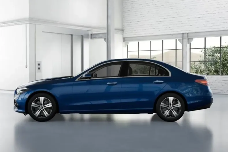 Mercedes-Benz C 300 (Clasa C) din 2024 cu 9.612 km - oferta MER187538 - foto 3