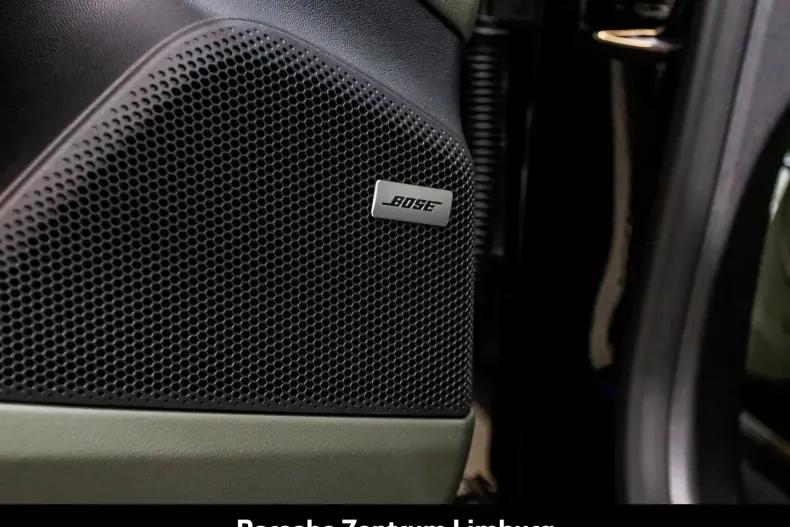 Porsche Macan din 2025 cu 27.390 km - oferta POR187541 - foto 34