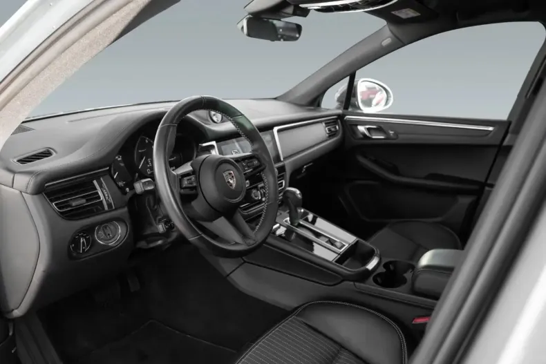 Porsche Macan din 2024 cu 32.500 km - oferta POR187542 - foto 4