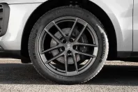 Porsche Macan din 2024 cu 32.500 km - oferta POR187542 - foto 6