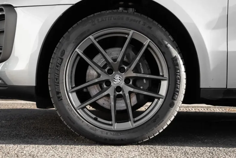 Porsche Macan din 2024 cu 32.500 km - oferta POR187542 - foto 6