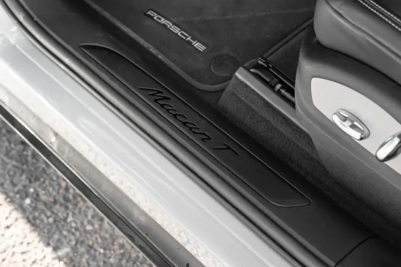 Porsche Macan din 2024 cu 32.500 km - oferta POR187542 - foto 19