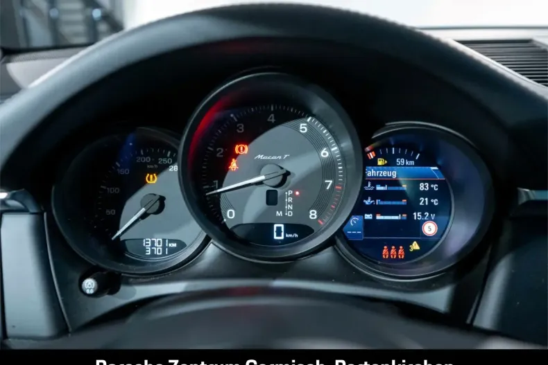 Porsche Macan din 2024 cu 13.700 km - oferta POR187543 - foto 17