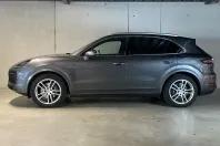 Porsche Cayenne din 2023 cu 55.900 km - oferta POR187545 - foto 2