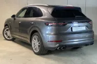 Porsche Cayenne din 2023 cu 55.900 km - oferta POR187545 - foto 3