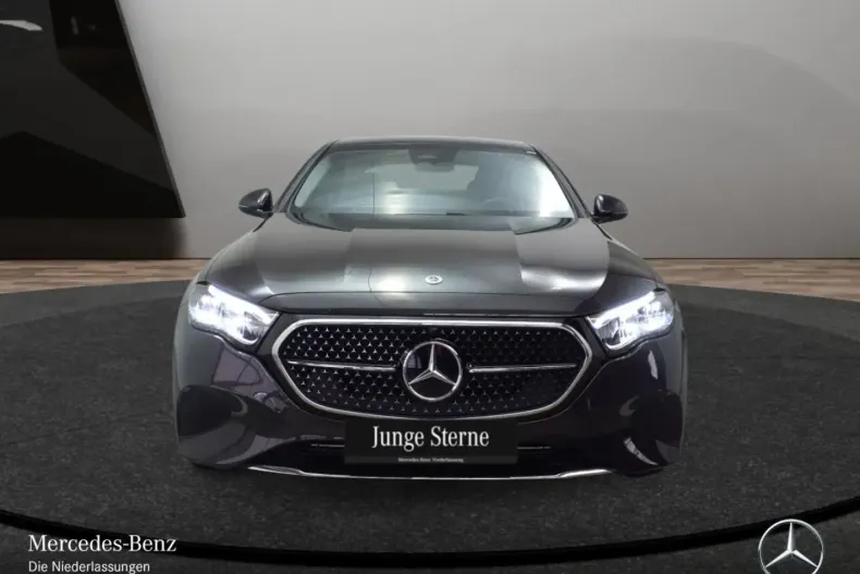 Mercedes-Benz E 300 (Clasa E) din 2024 cu 7.782 km - oferta MER187548 - foto 2