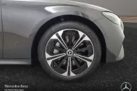 Mercedes-Benz E 300 (Clasa E) din 2024 cu 7.782 km - oferta MER187548 - foto 4