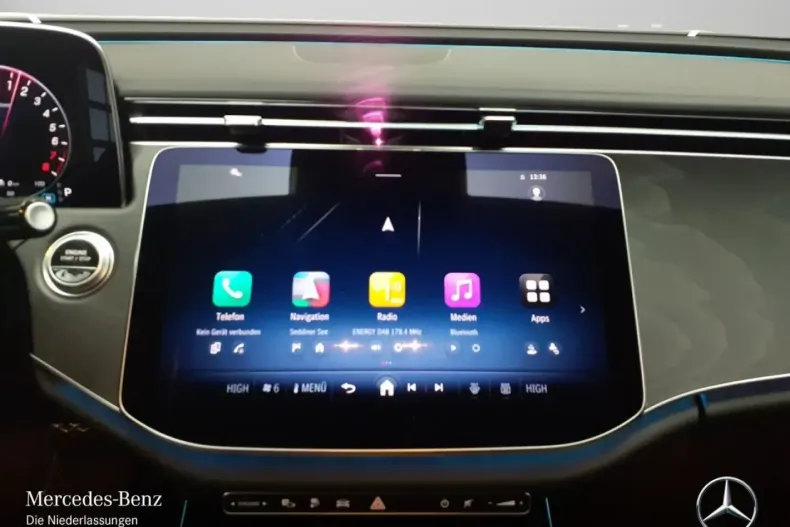 Mercedes-Benz E 300 (Clasa E) din 2024 cu 7.782 km - oferta MER187548 - foto 13