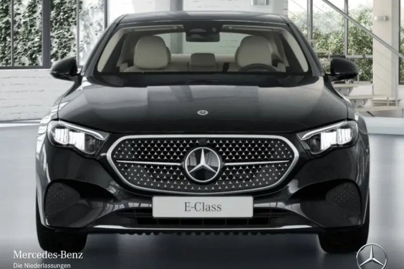 Mercedes-Benz E 300 (Clasa E) din 2024 cu 16.451 km - oferta MER187549 - foto 5