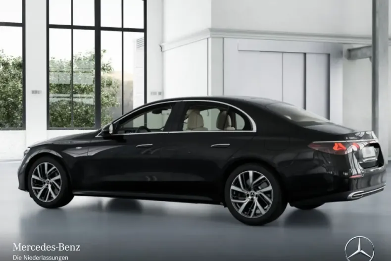 Mercedes-Benz E 300 (Clasa E) din 2024 cu 16.451 km - oferta MER187549 - foto 12