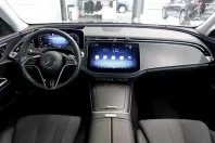 Mercedes-Benz E 300 (Clasa E) din 2024 cu 16.900 km - oferta MER187550 - foto 11