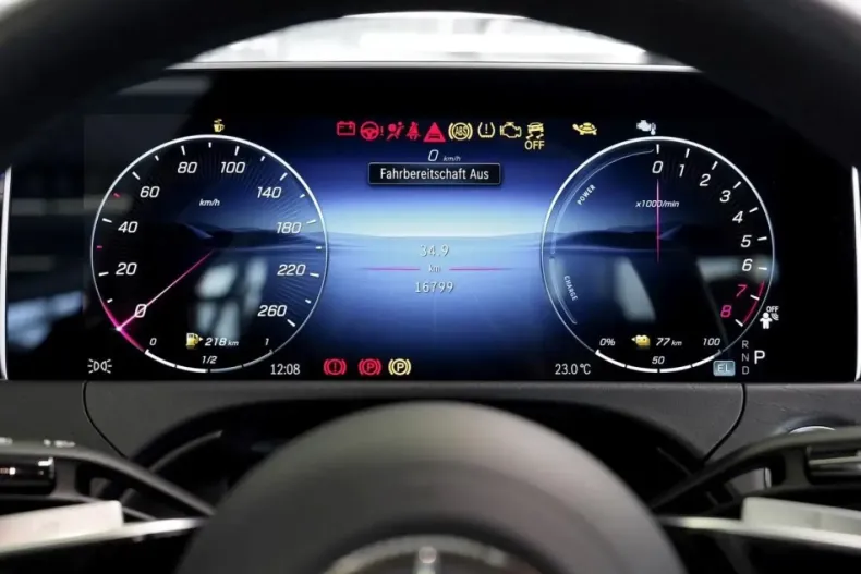 Mercedes-Benz E 300 (Clasa E) din 2024 cu 16.900 km - oferta MER187550 - foto 17