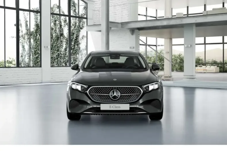 Mercedes-Benz E 300 (Clasa E) din 2024 cu 12.084 km - oferta MER187552 - foto 2