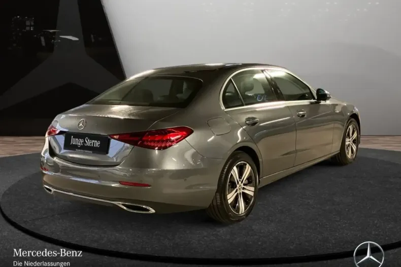 Mercedes-Benz C 300 (Clasa C) din 2025 cu 9.075 km - oferta MER187553 - foto 5