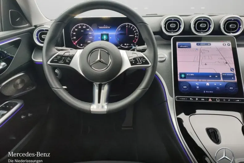 Mercedes-Benz C 300 (Clasa C) din 2024 cu 18.752 km - oferta MER187555 - foto 10