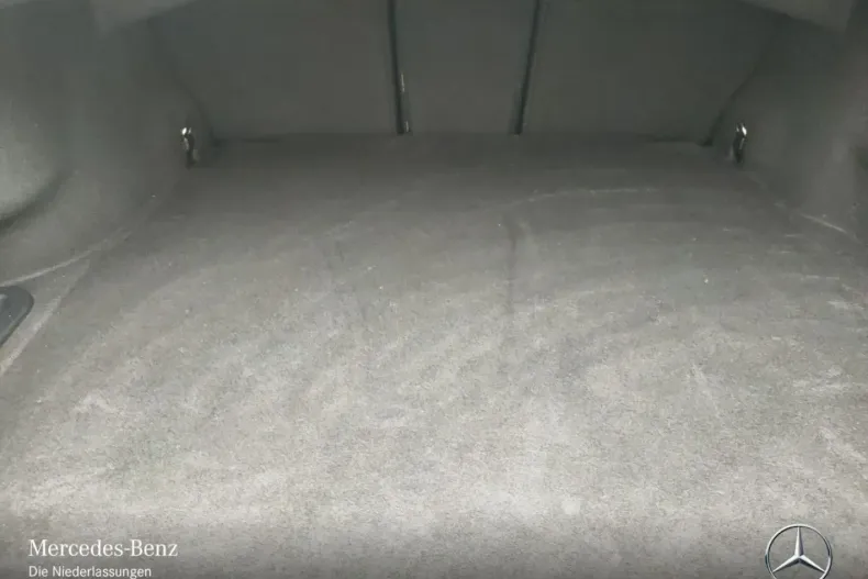 Mercedes-Benz C 300 (Clasa C) din 2024 cu 18.752 km - oferta MER187555 - foto 15