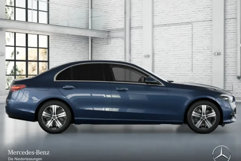 Mercedes-Benz C 300 (Clasa C) din 2024 cu 18.752 km - oferta MER187555 - foto 16