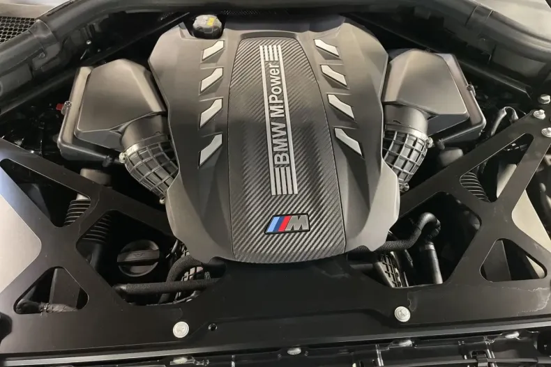 BMW X6 M (Seria X) din 2022 cu 55.472 km - oferta BMW187557 - foto 12